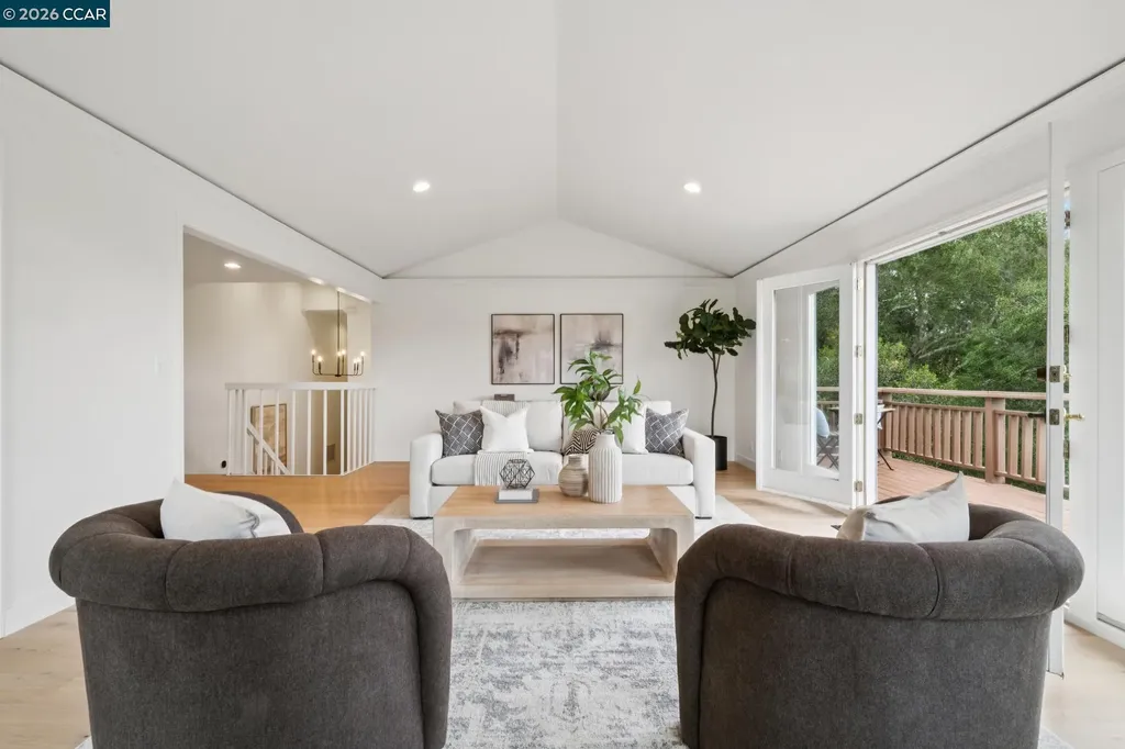 41 Kellie Ann Court Orinda CA 94563