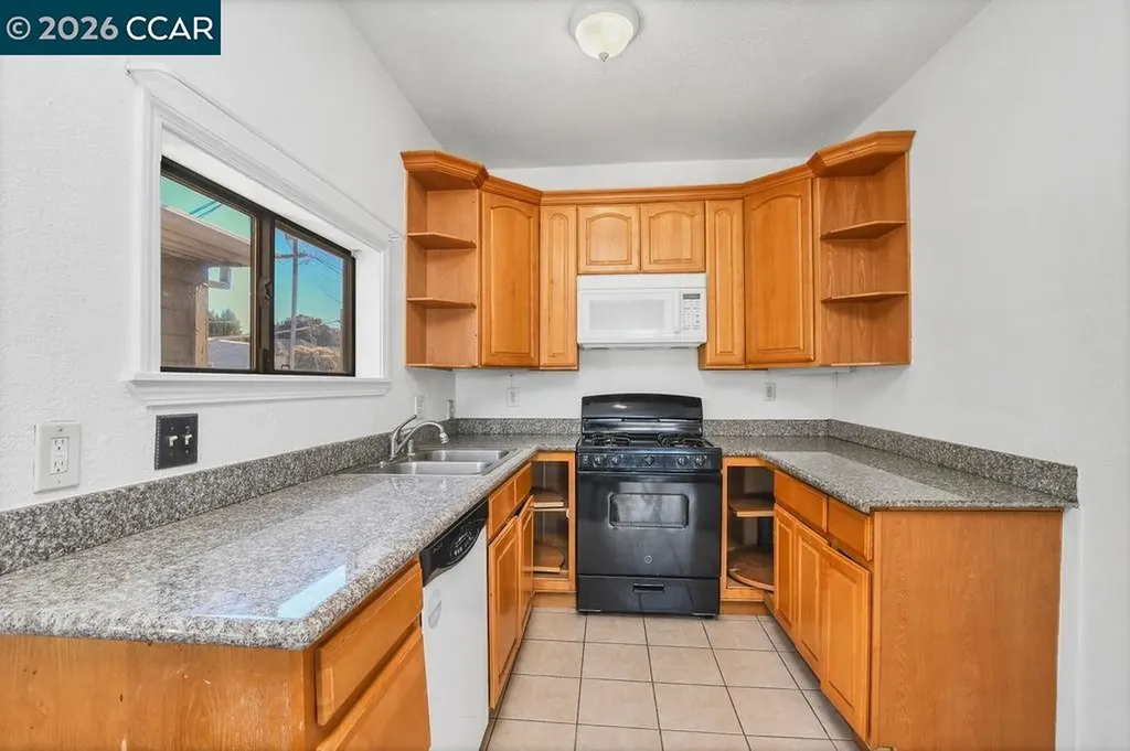 1319-1321 Sacramento Street Vallejo CA 94590