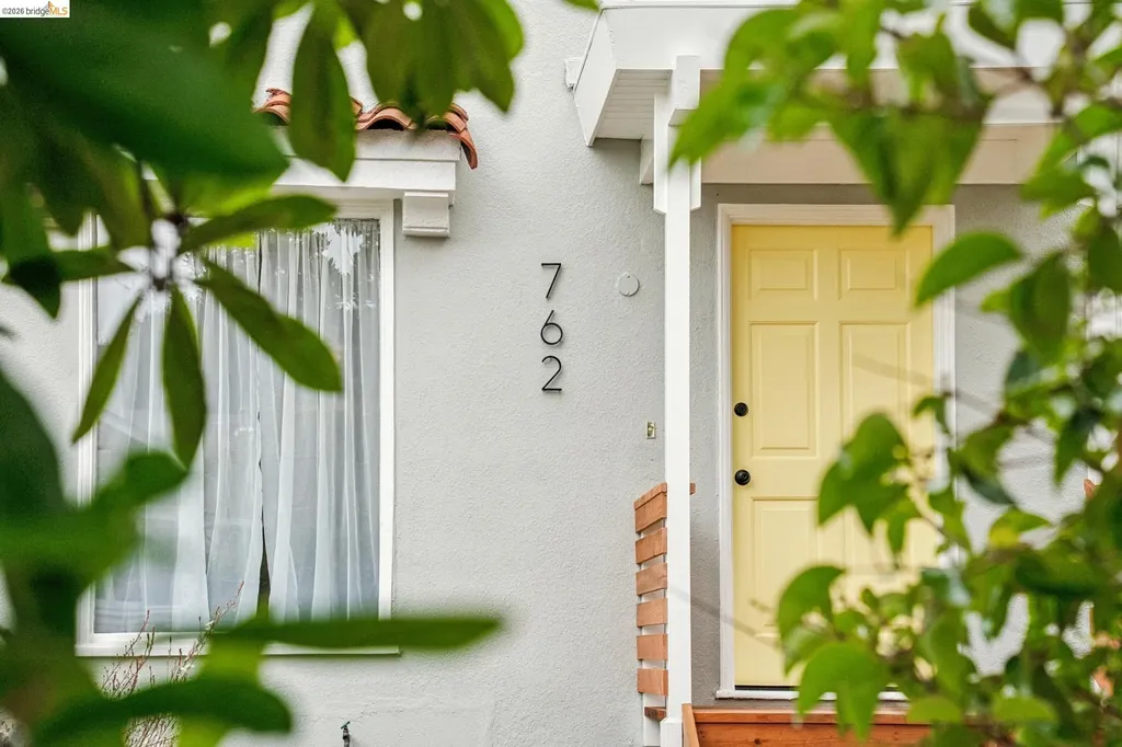 762 Neilson Street Berkeley CA 94707