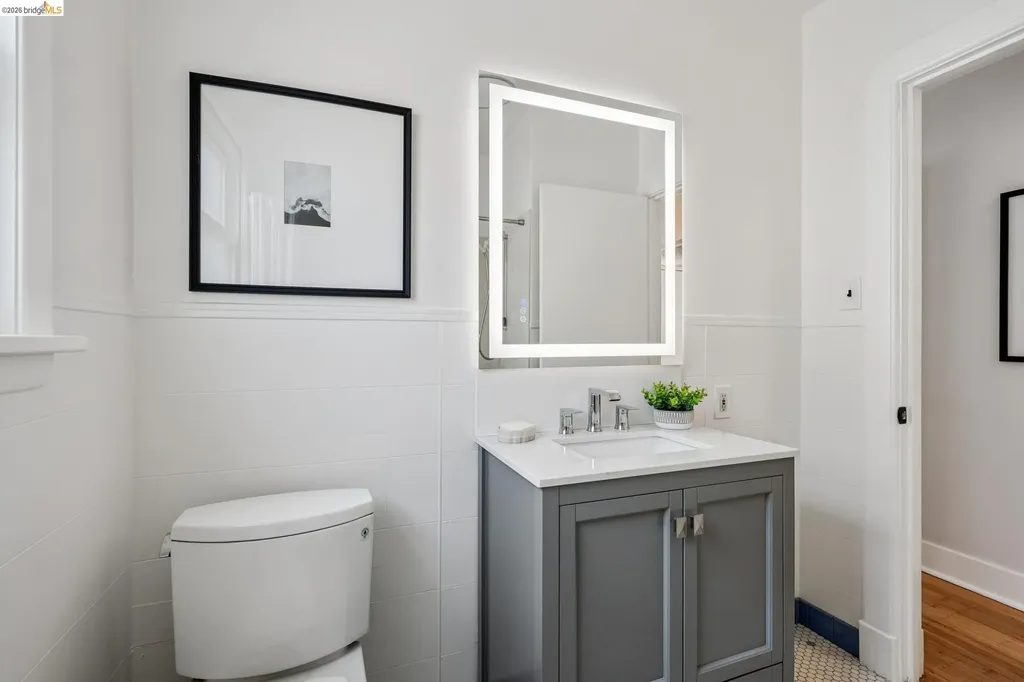762 Neilson Street Berkeley CA 94707
