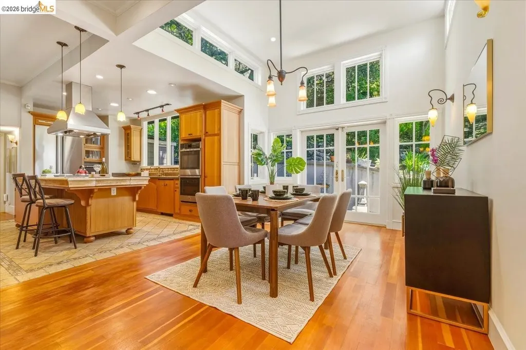1631 La Vereda Road Berkeley CA 94709