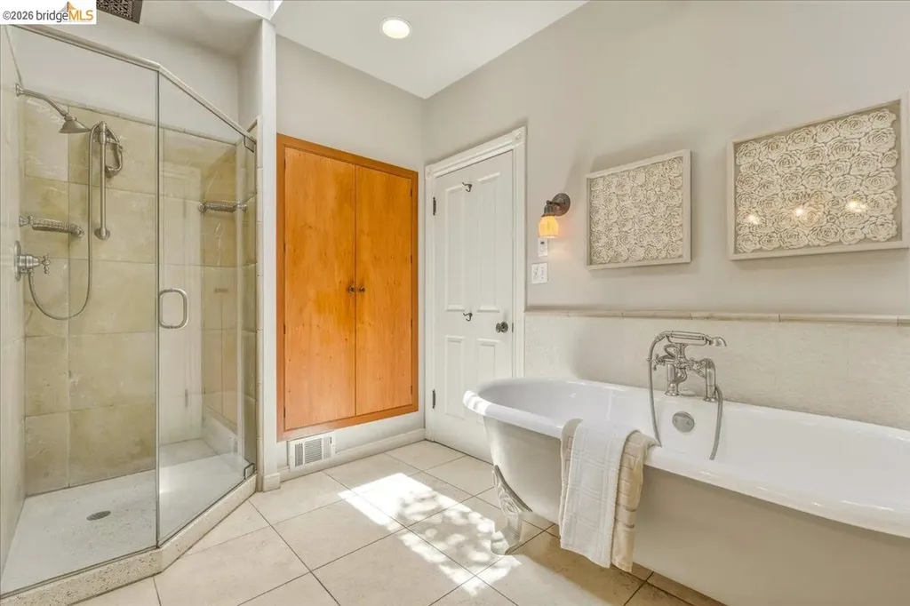 1631 La Vereda Road Berkeley CA 94709