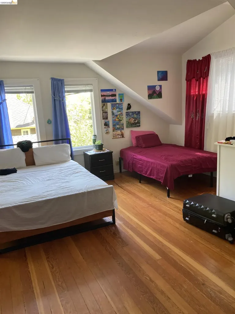 1631 La Vereda Road Berkeley CA 94709