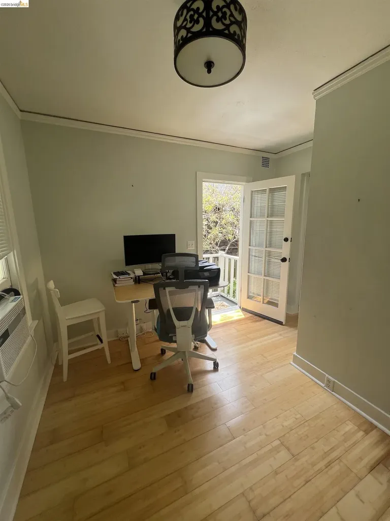 1631 La Vereda Road Berkeley CA 94709