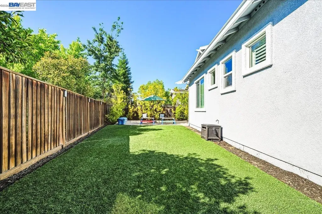 1161 Lexington Way Livermore CA 94550