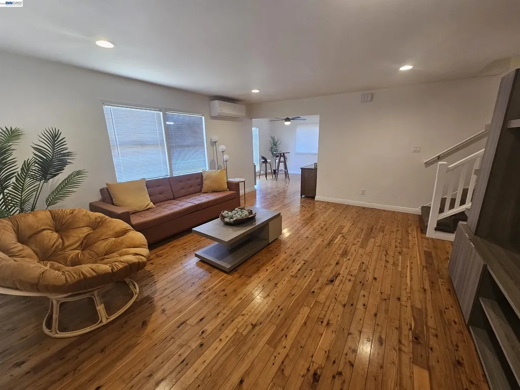 3675 Christensen Lane Castro Valley CA 94546