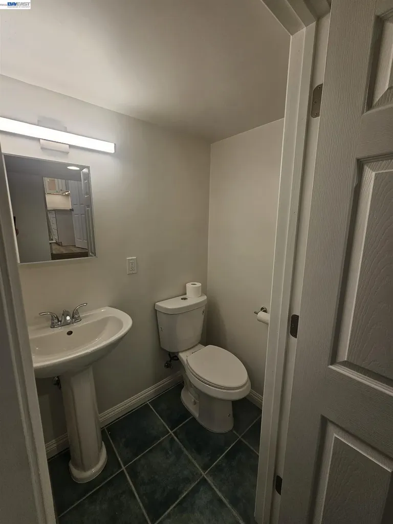 3675 Christensen Lane Castro Valley CA 94546