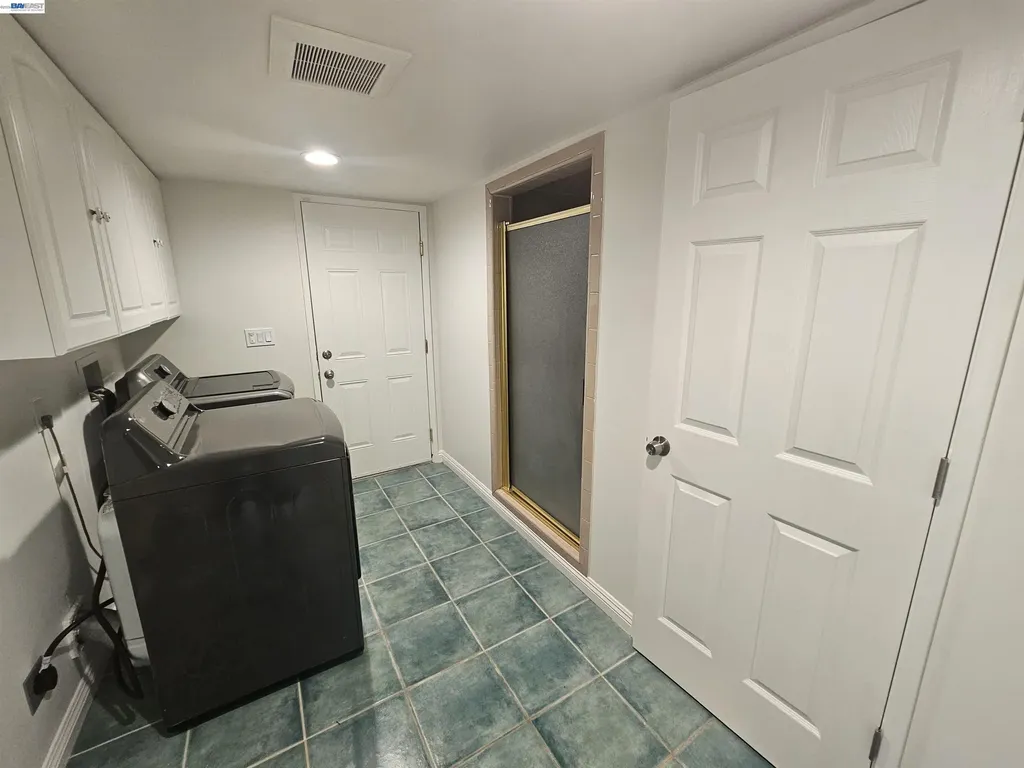 3675 Christensen Lane Castro Valley CA 94546
