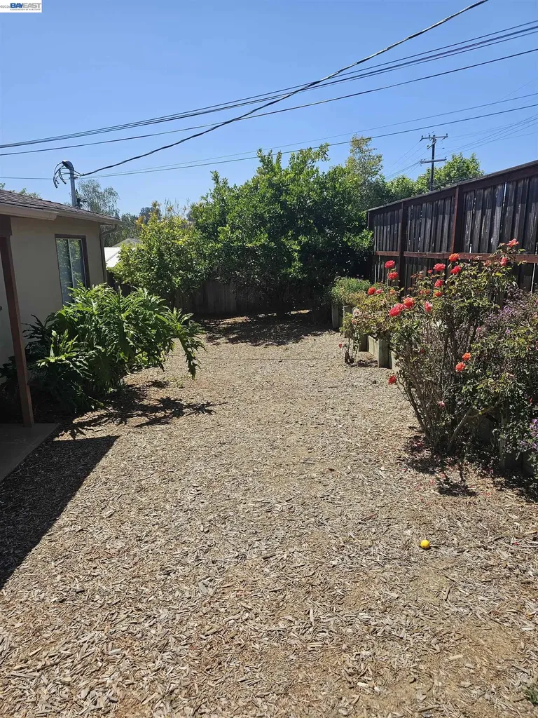 3675 Christensen Lane Castro Valley CA 94546