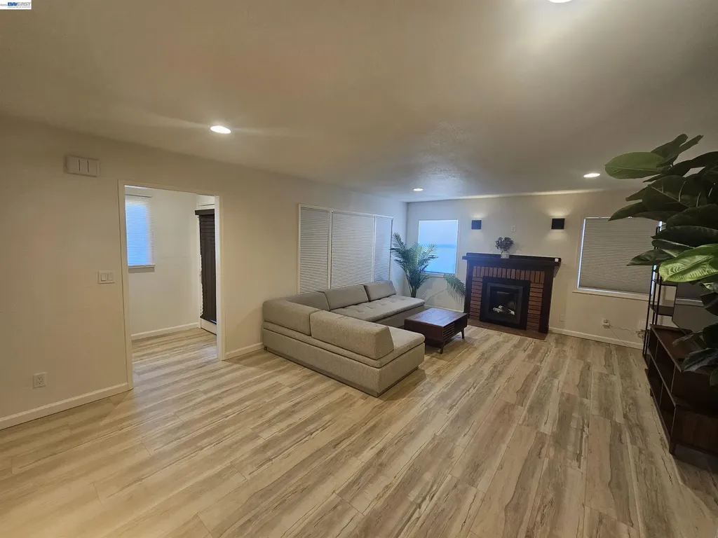 3675 Christensen Lane Castro Valley CA 94546