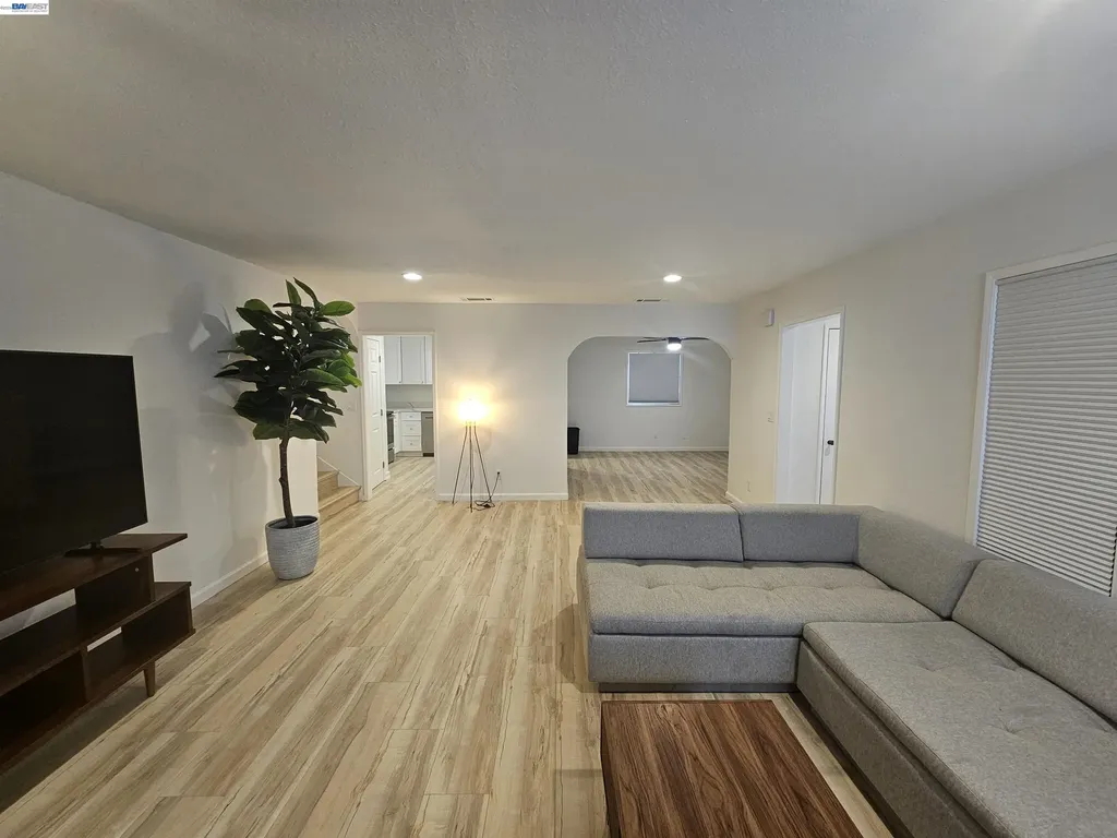 3675 Christensen Lane Castro Valley CA 94546