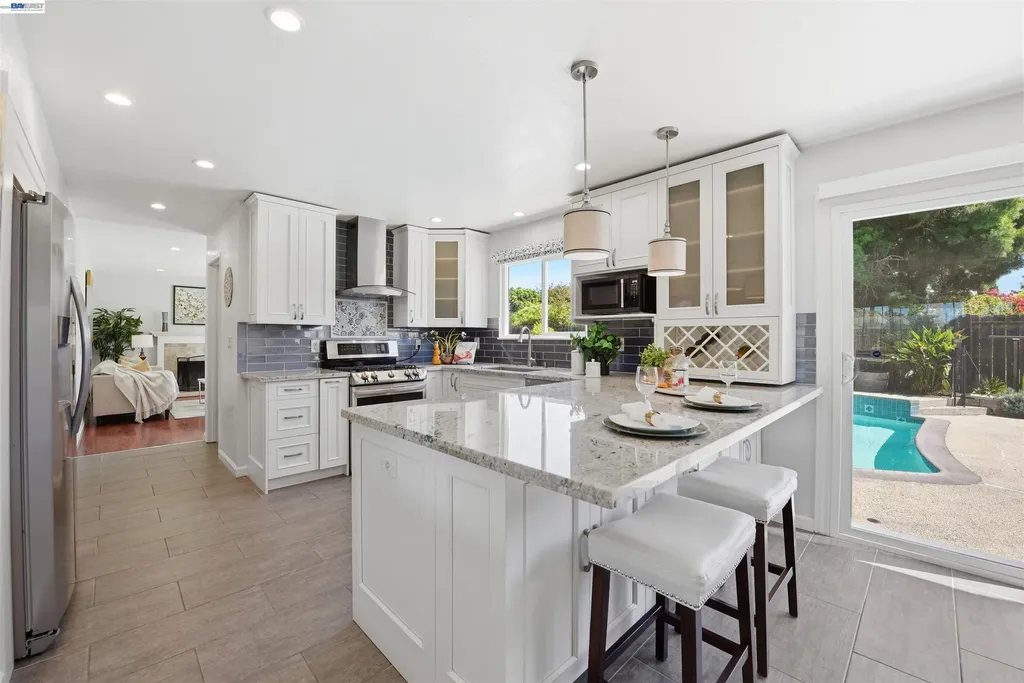 37896 Manzanita Street Newark CA 94560