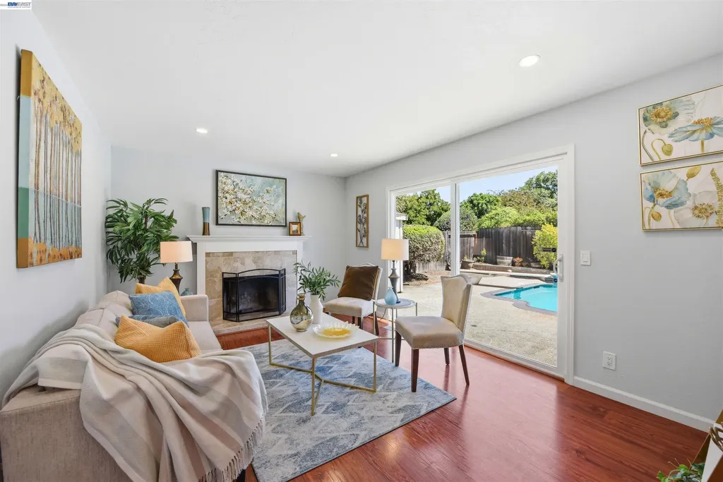 37896 Manzanita Street Newark CA 94560