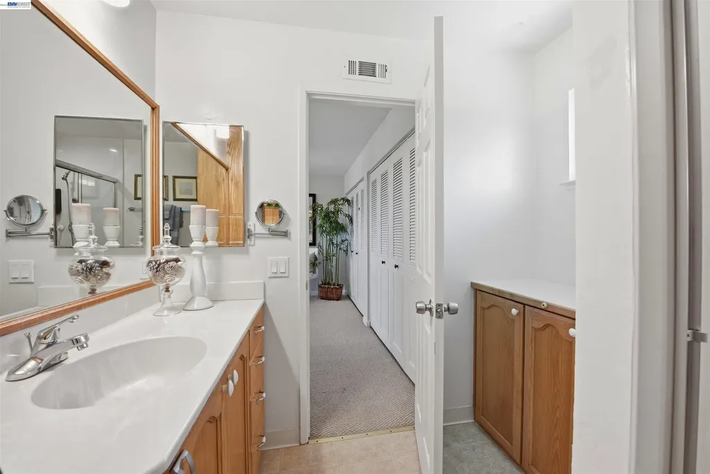 37896 Manzanita Street Newark CA 94560