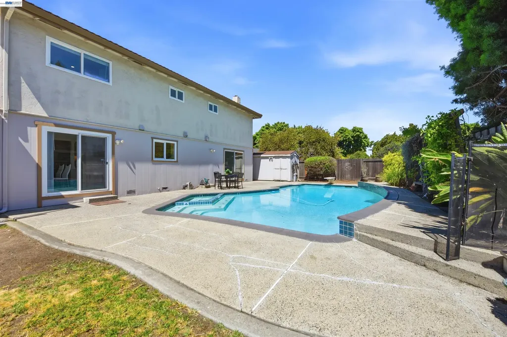 37896 Manzanita Street Newark CA 94560