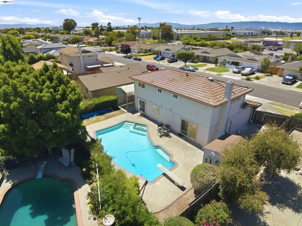 37896 Manzanita Street Newark CA 94560