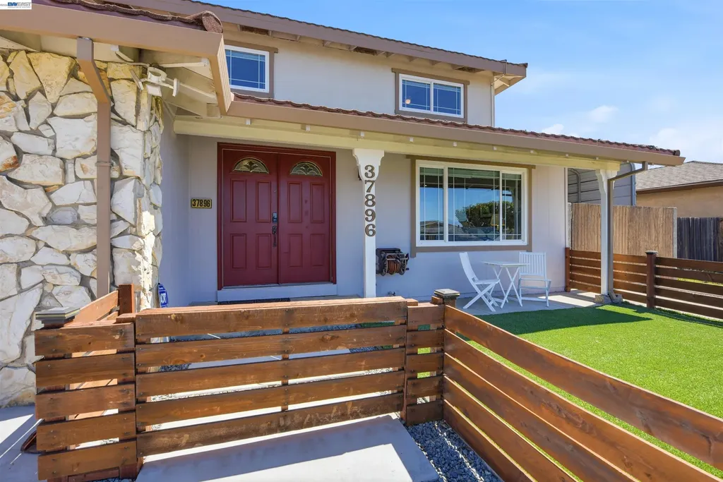 37896 Manzanita Street Newark CA 94560