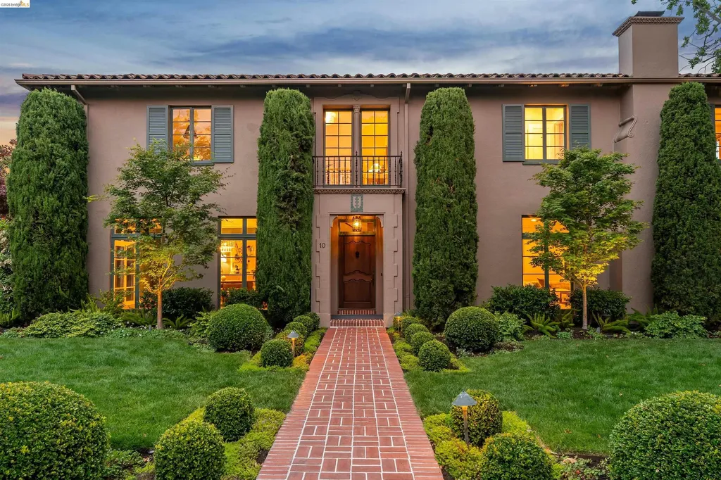 10 Muir Avenue Piedmont CA 94610