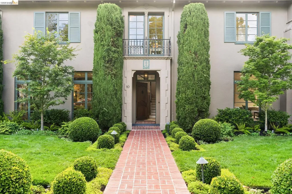 10 Muir Avenue Piedmont CA 94610