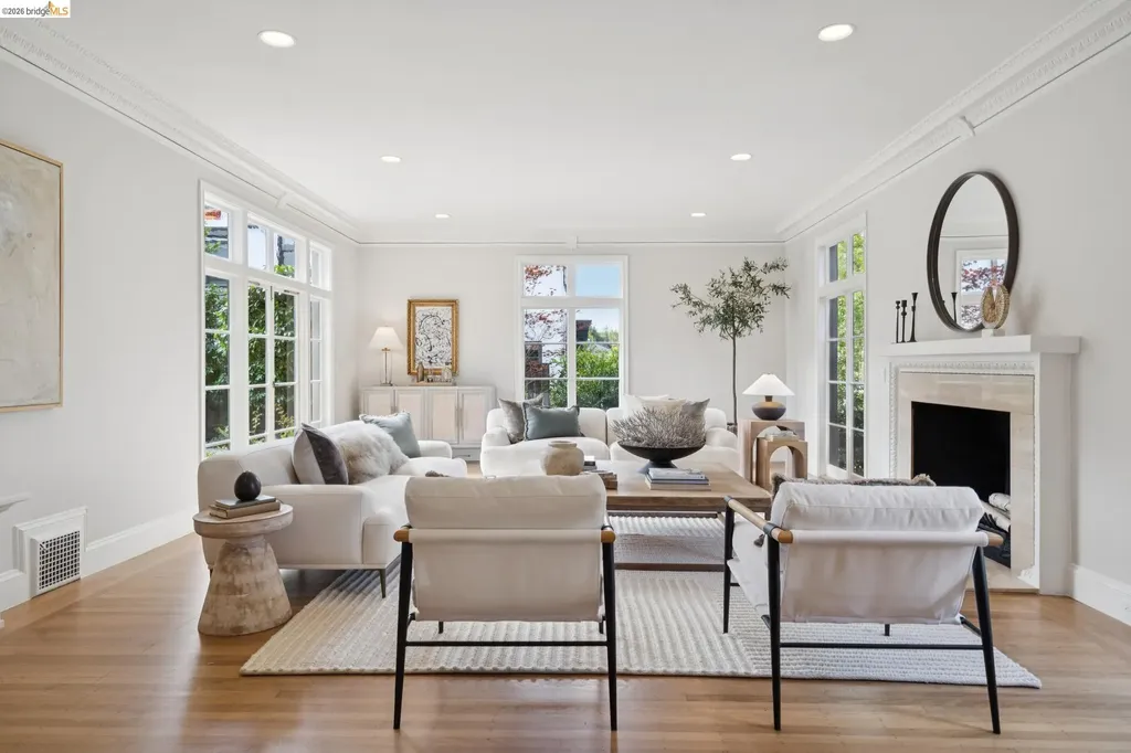 10 Muir Avenue Piedmont CA 94610