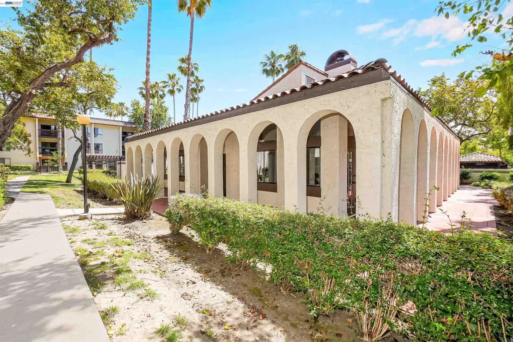 39931 Cedar Boulevard Newark CA 94560