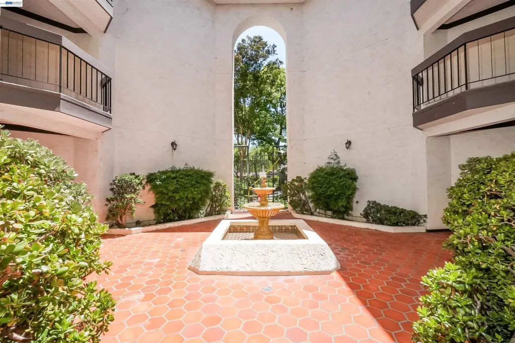39931 Cedar Boulevard Newark CA 94560