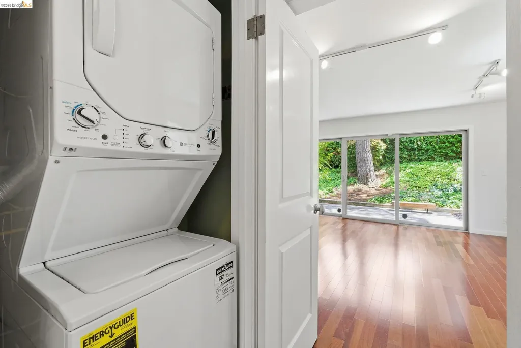 1833 Holland Drive Walnut Creek CA 94596