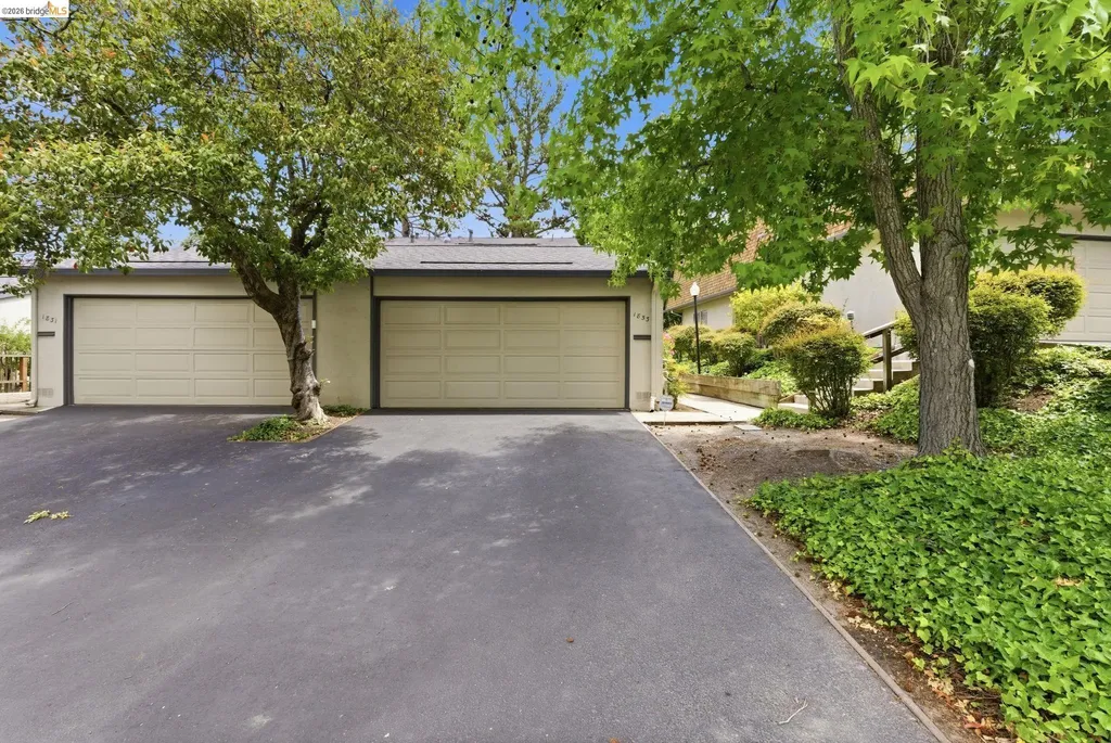 1833 Holland Drive Walnut Creek CA 94596