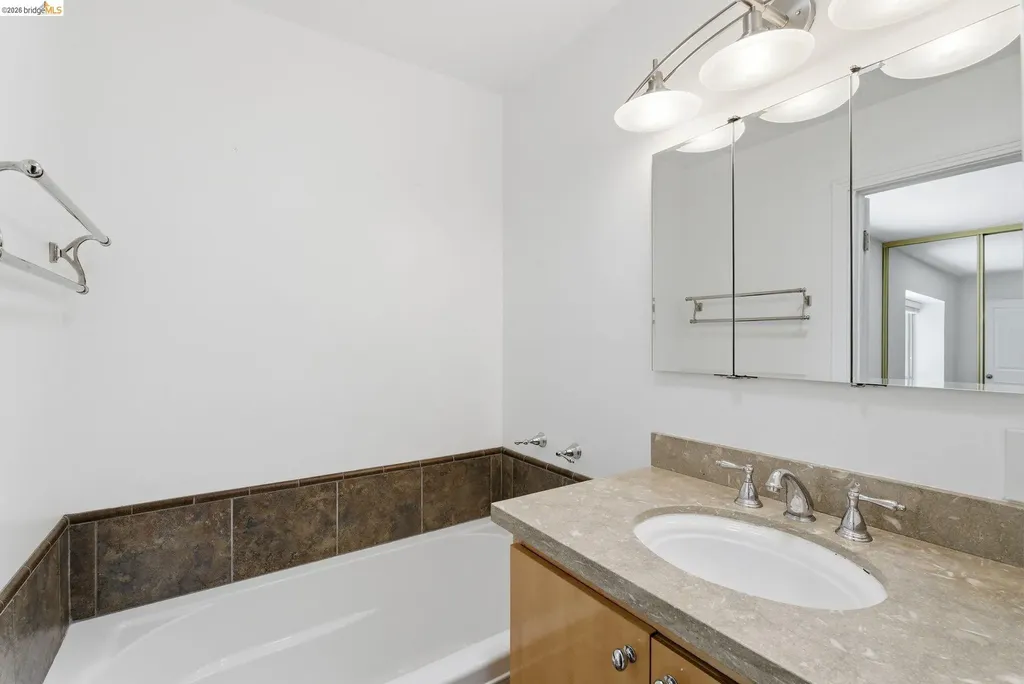 1833 Holland Drive Walnut Creek CA 94596