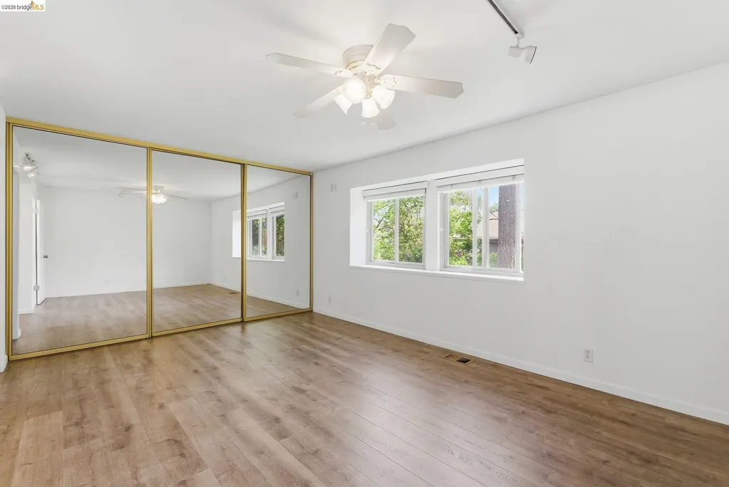 1833 Holland Drive Walnut Creek CA 94596