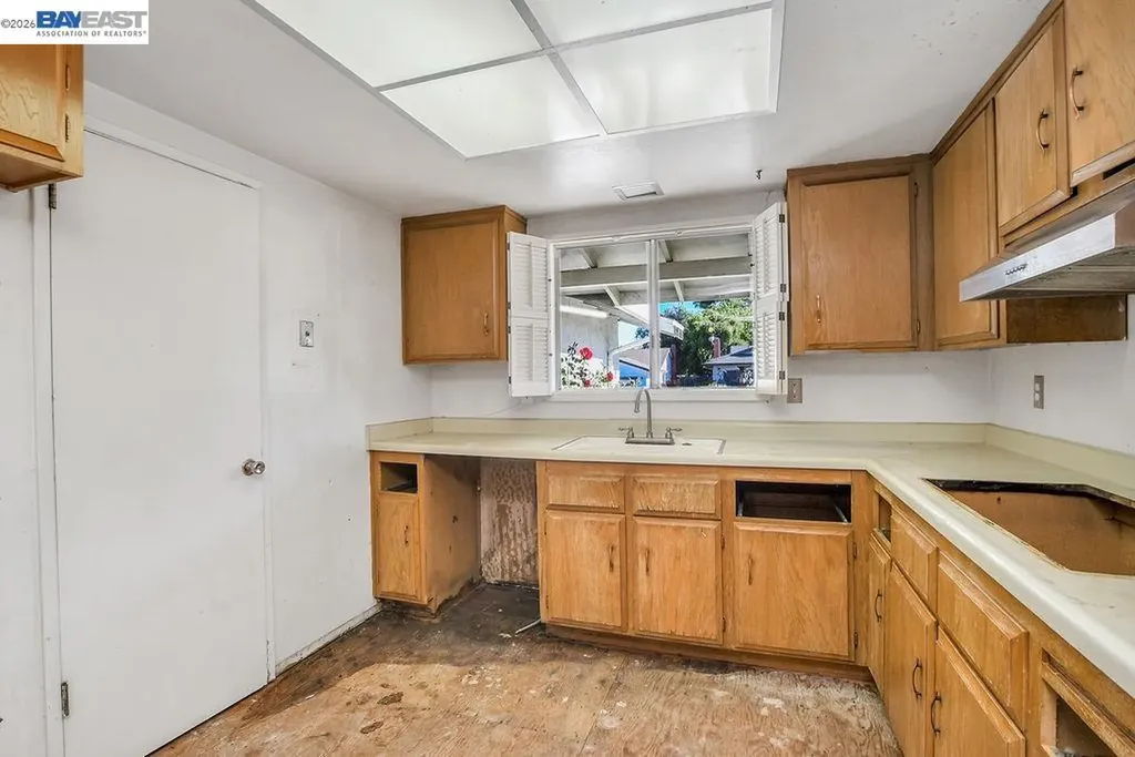 1124 Monterey Drive Antioch CA 94509