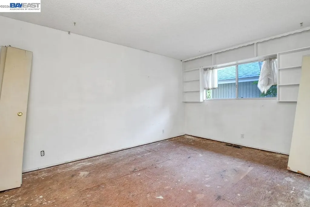 1124 Monterey Drive Antioch CA 94509