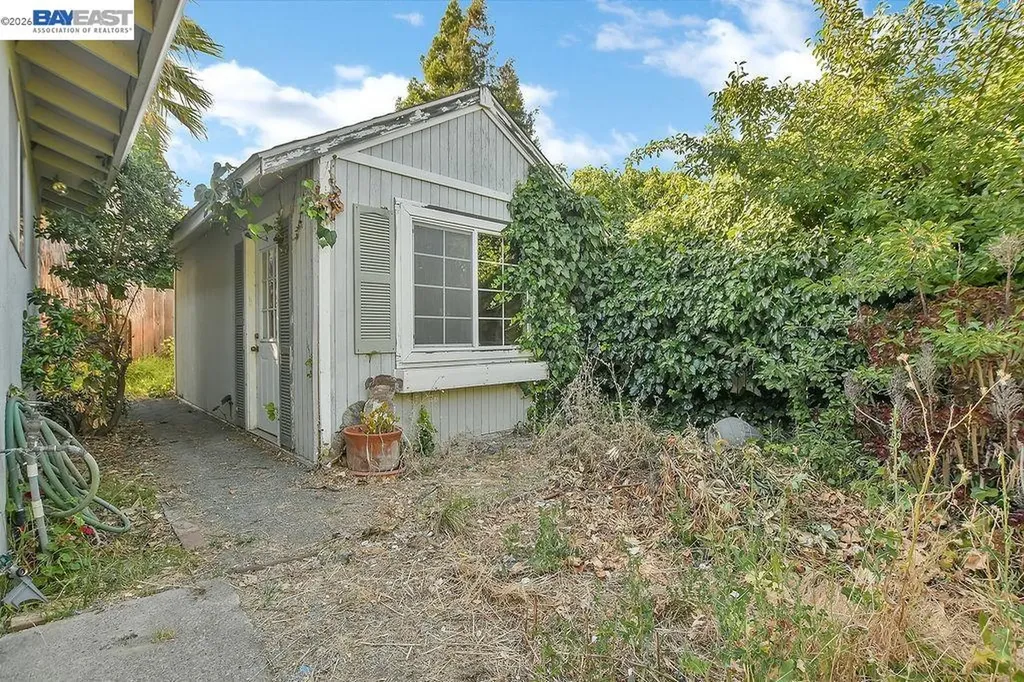 1124 Monterey Drive Antioch CA 94509