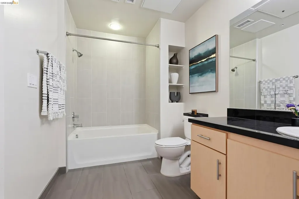 311 2nd Street Oakland CA 94607