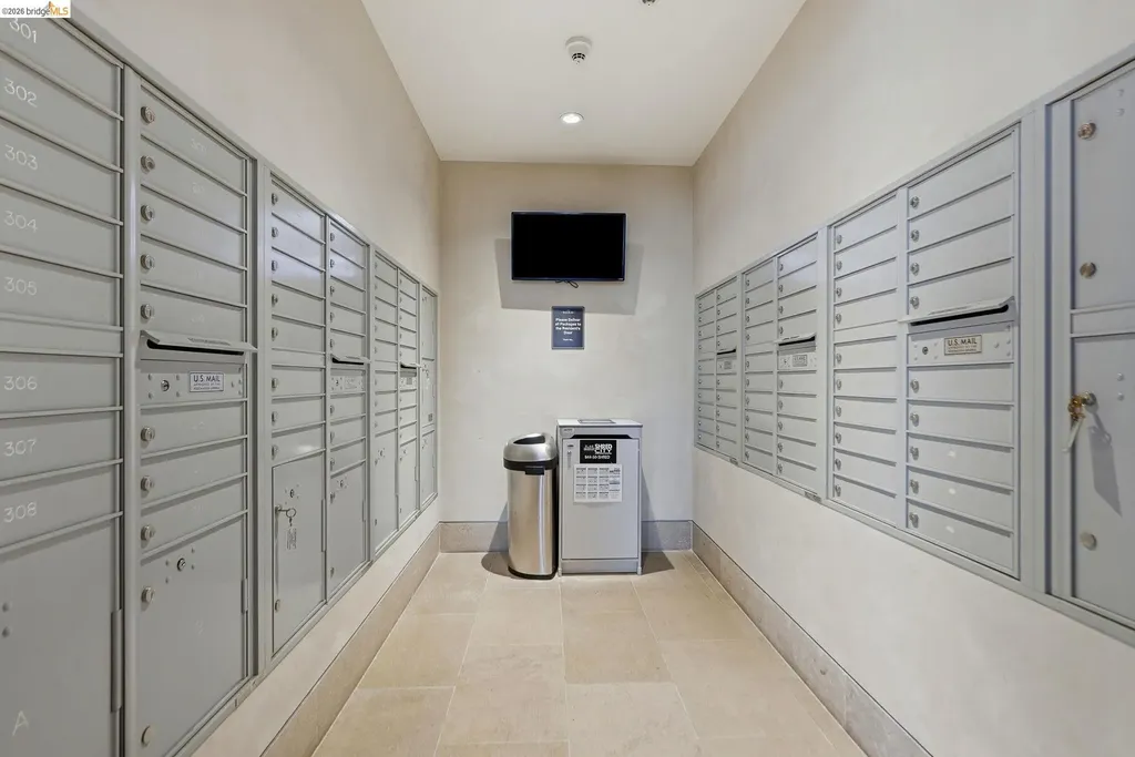 311 2nd Street Oakland CA 94607