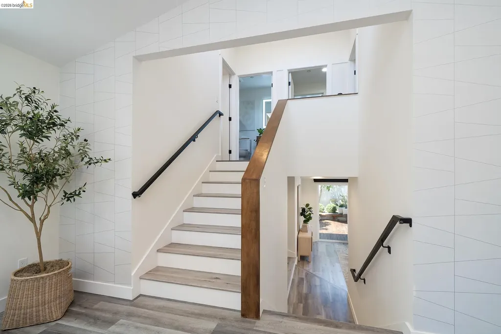 1470 Cornell Avenue Berkeley CA 94702