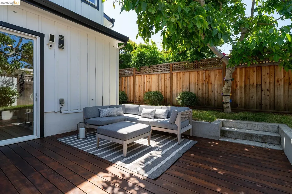 1470 Cornell Avenue Berkeley CA 94702