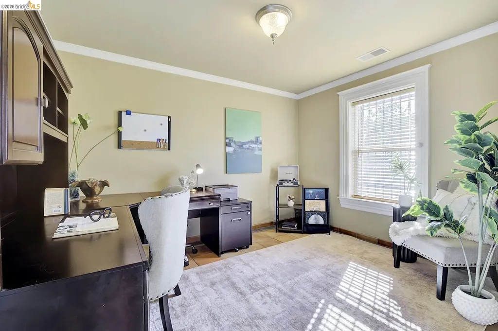 2635 10th Street Oakland CA 94601