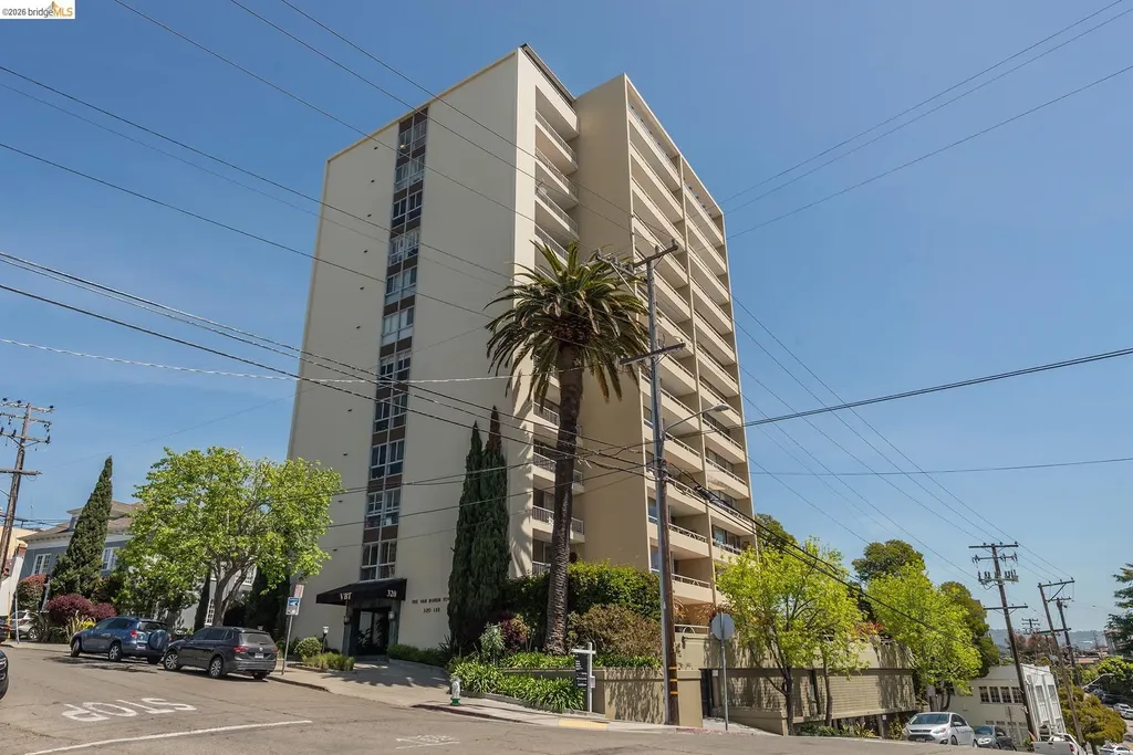 320 Lee Street Oakland CA 94610