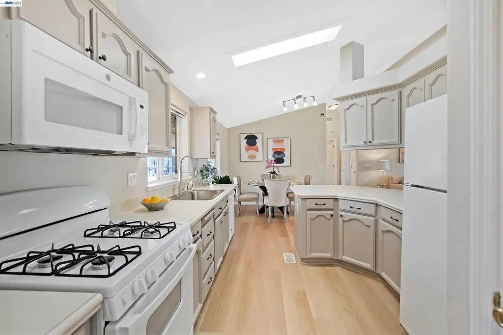 28680 Mercury Street Hayward CA 94544