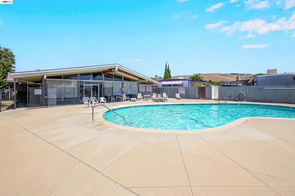 28680 Mercury Street Hayward CA 94544