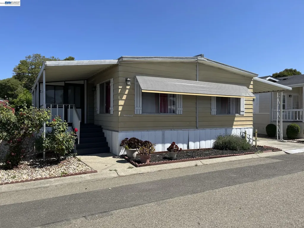 1345 Chelsea Way Hayward CA 94544