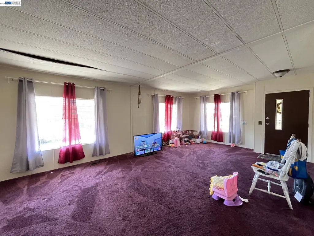 1345 Chelsea Way Hayward CA 94544