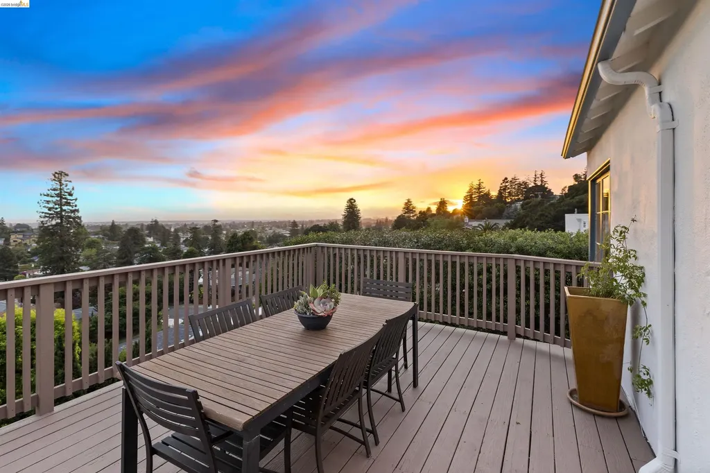 4421 Harbor View Avenue Oakland CA 94619