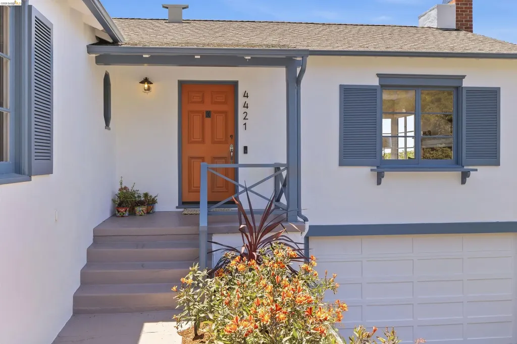 4421 Harbor View Avenue Oakland CA 94619