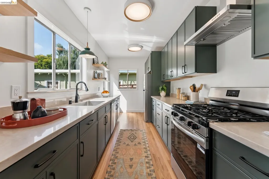 584 Martin Street Oakland CA 94609