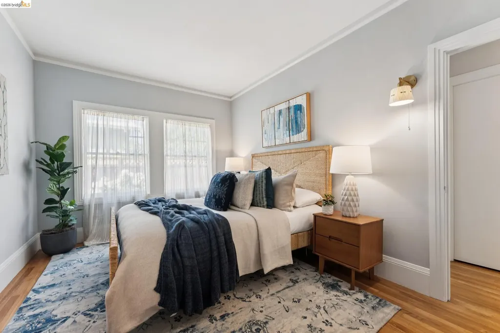 584 Martin Street Oakland CA 94609