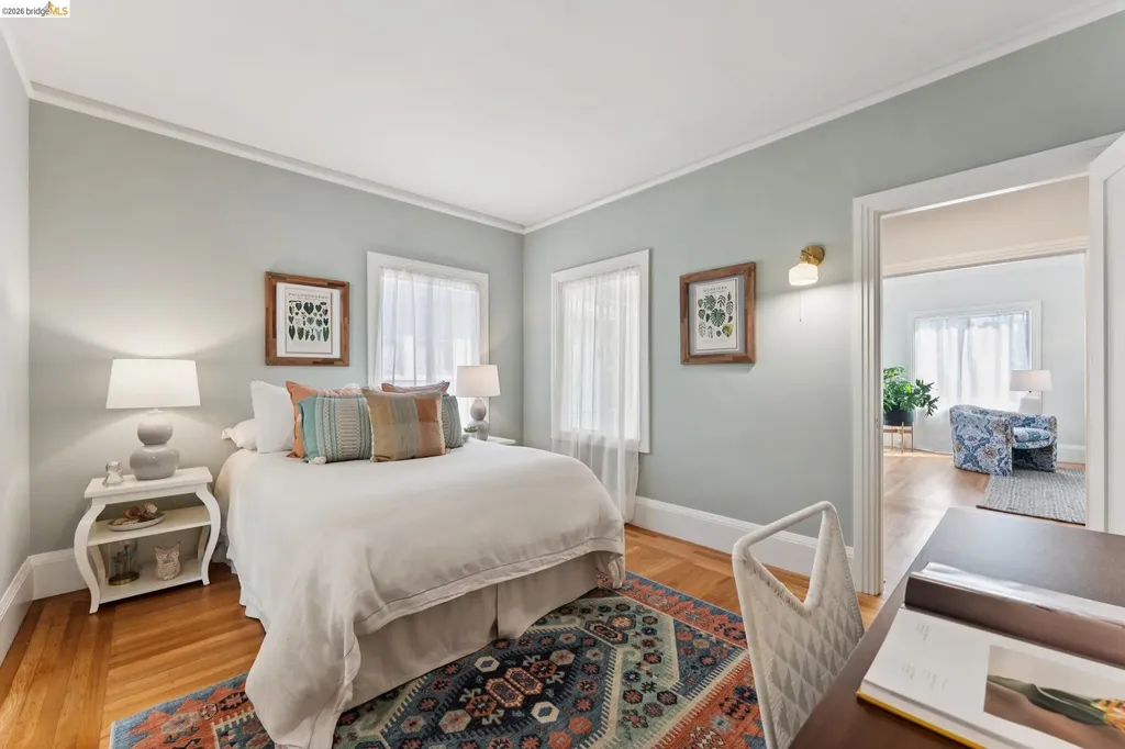 584 Martin Street Oakland CA 94609