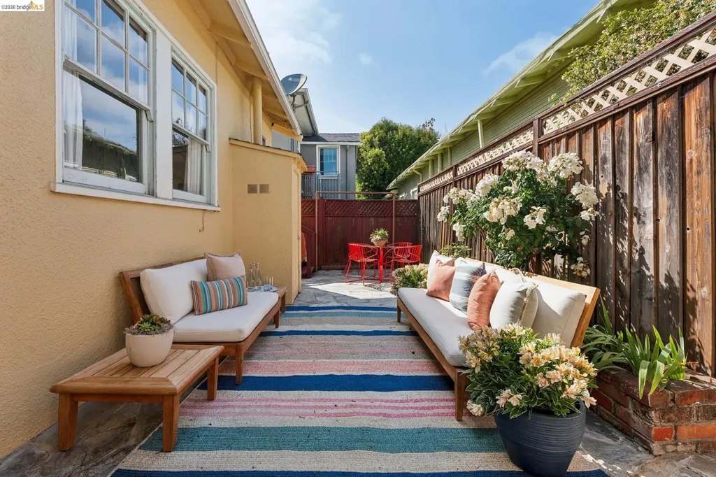 584 Martin Street Oakland CA 94609