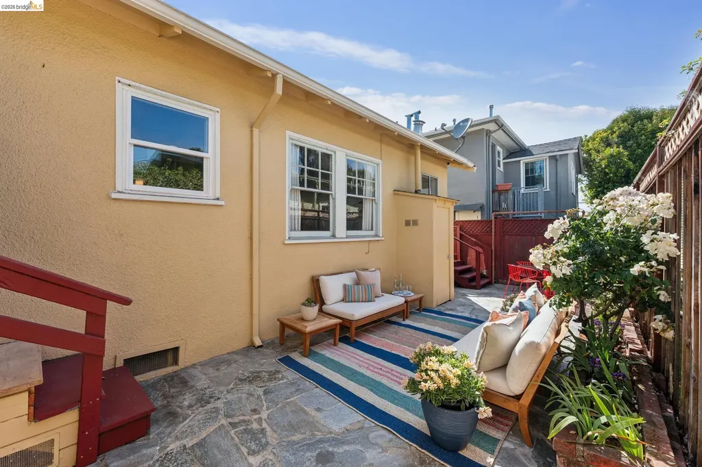 584 Martin Street Oakland CA 94609